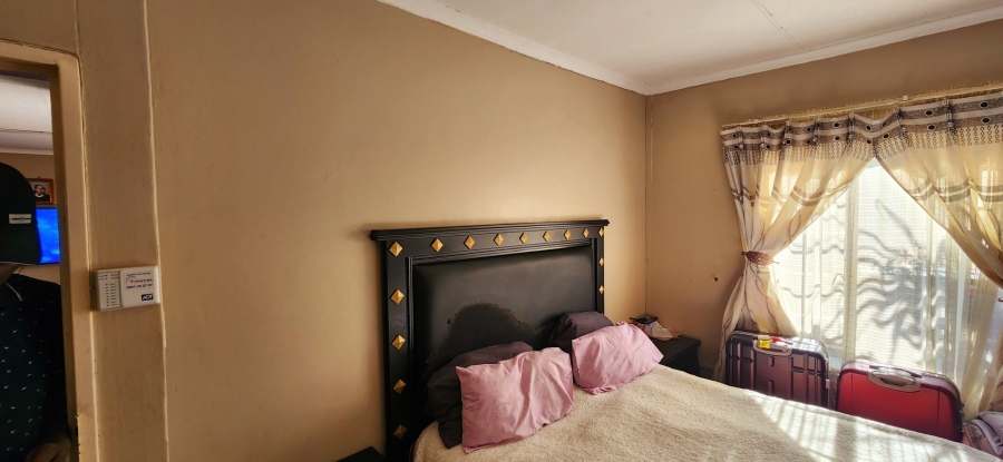 2 Bedroom Property for Sale in Oos Einde North West